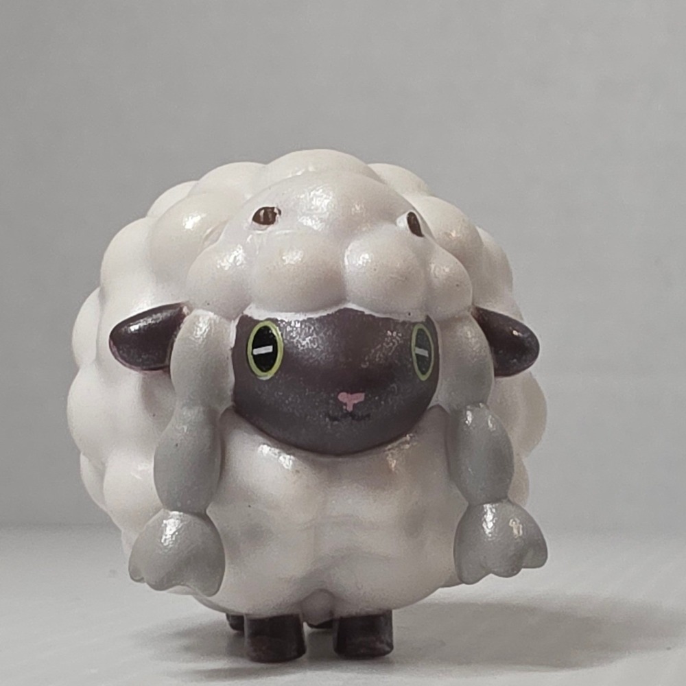 Pokemon Wooloo Mini‎ Figure 1.5 Inch White Good Nintendo Creatures Inc